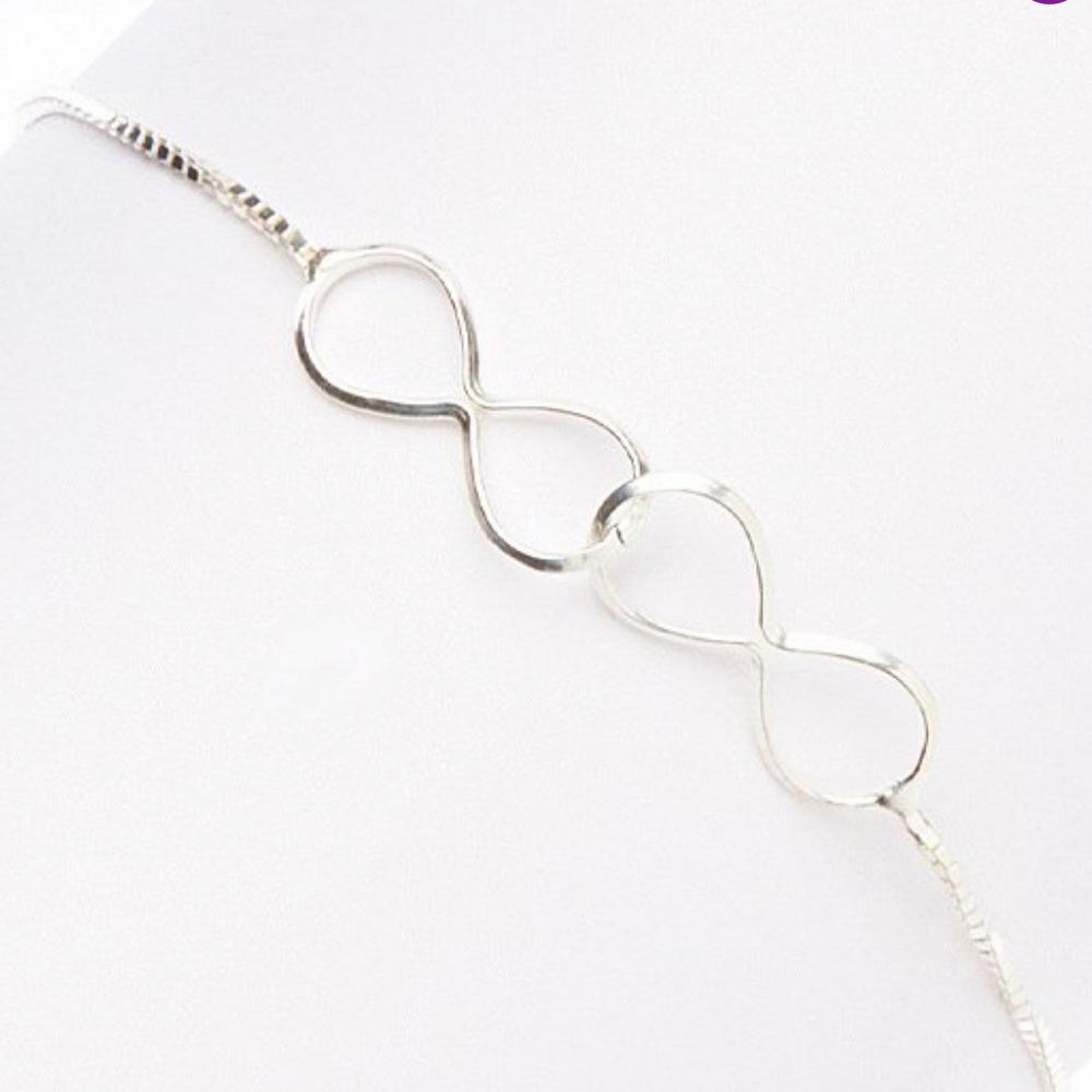 Sevil 925- Sterling Silver Interlocked Infinity Box Chain Bracelet- NWT